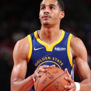 开云体育官方-赛季首秀普尔狂轰30分 科尔赛后承诺今年全力争胜