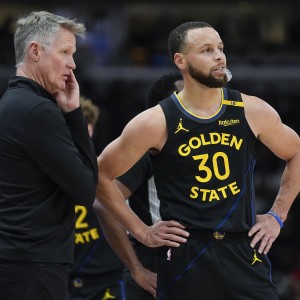 开云体育首页登陆-科尔：库里很沮丧 他现在在做投篮训练&amp;状态还达不到参加训练程度